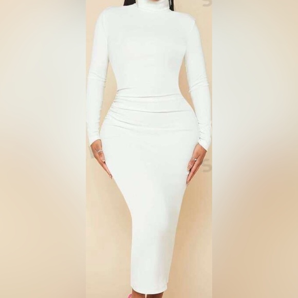 Street Graffiti long-sleeved turtleneck Body-con Dress - Picture 8 of 8